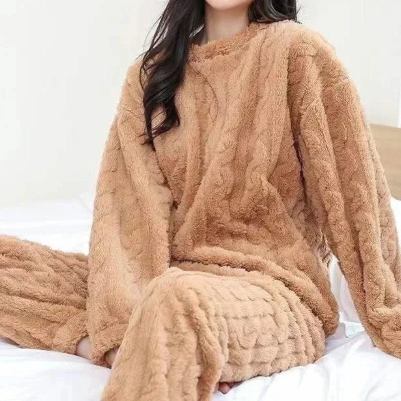POWQUE Urban Style Velvet Fleece Pajama Set for Women - POWQUE URBAN STYLE