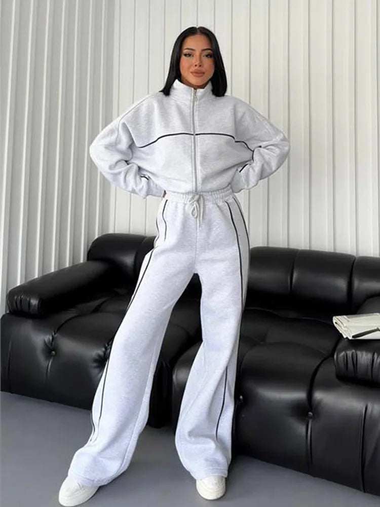 POWQUE URBAN STYLE Women's Urban Tracksuit Set - Trendy Cargo Design - POWQUE URBAN STYLE
